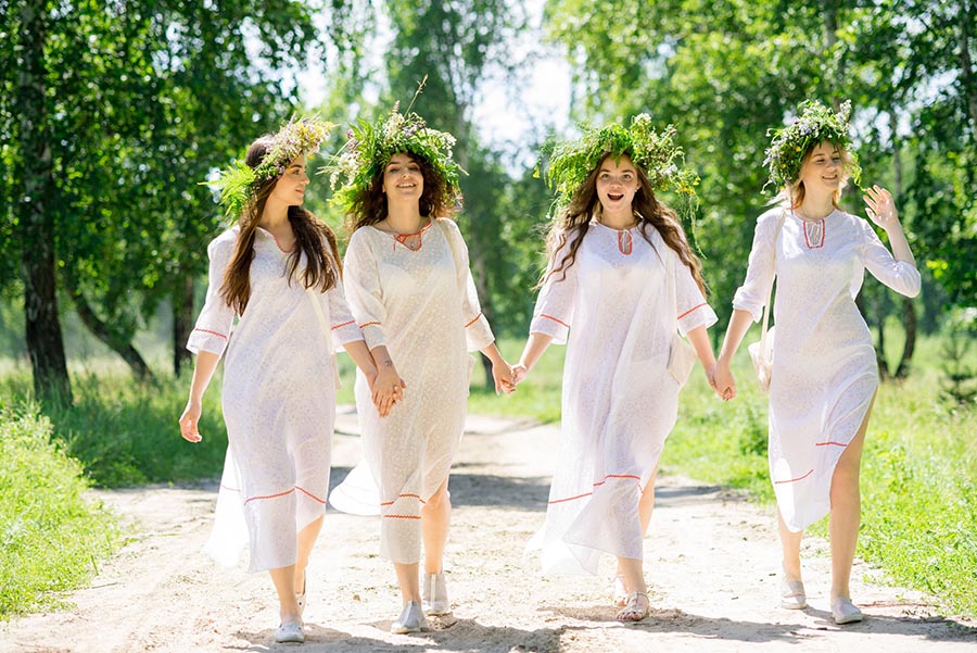 A cozy shot with Slavic girls — straight from Khartoum